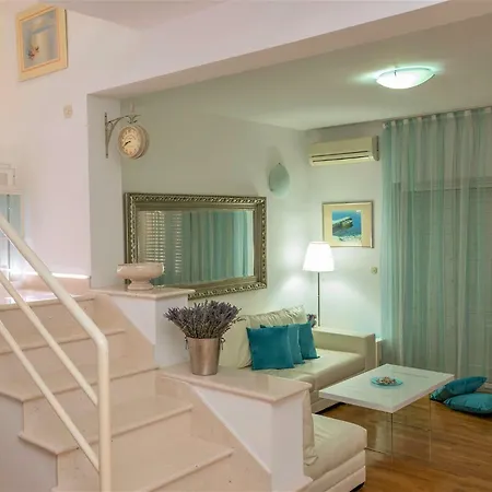 Apartment Andor - Lux, Two Beautiful Terraces With Sea & Sunset View Makarska