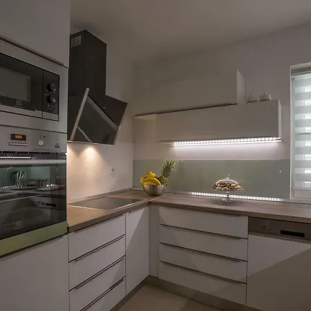 Apartment Andor - Lux, Two Beautiful Terraces With Sea & Sunset View