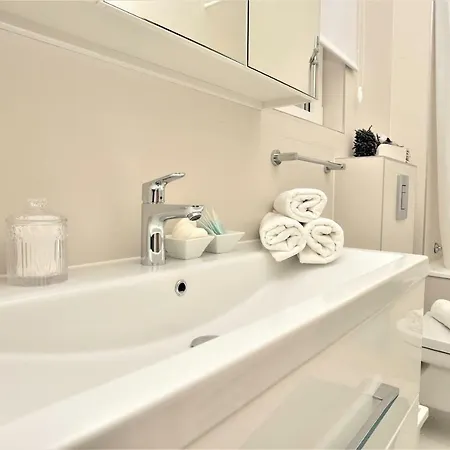 Andor - Lux, Two Beautiful Terraces With Sea & Sunset View * マカルスカ